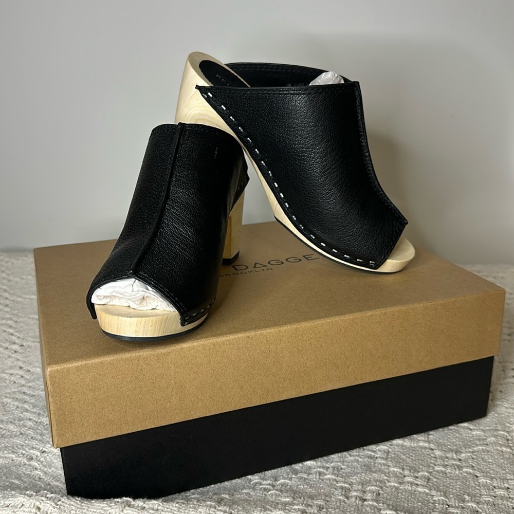 🖤 Kelsi Dagger Brooklyn Black Leather Wooden Clogs 🖤